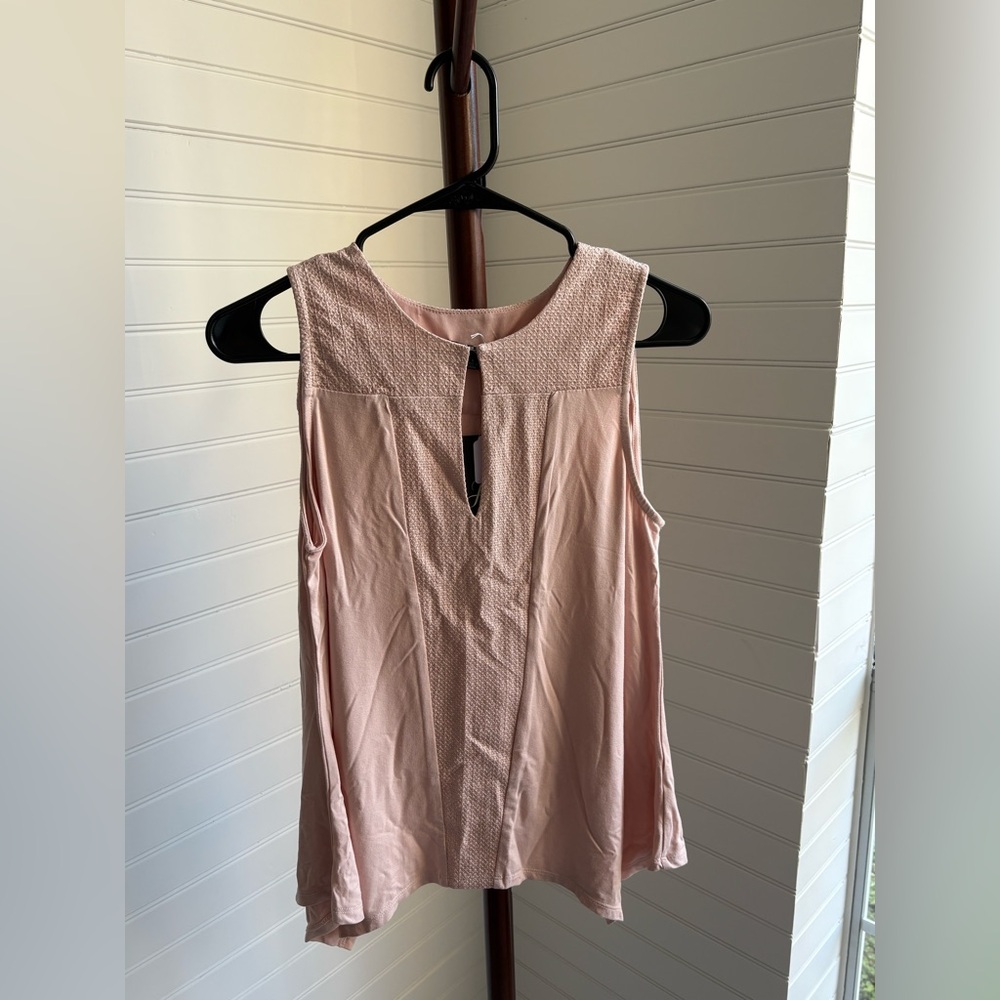 Adrianna Papell Light Pink Textured Blouse